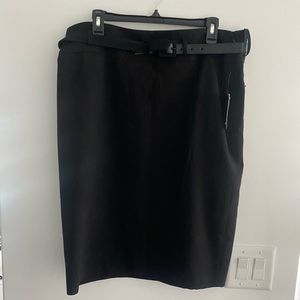 NWT Nine West pencil skirt with belt